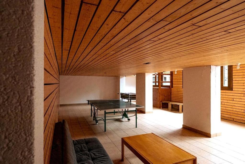Small But Wow! Studio With Pool @ The Central Lake Crans-Montana Exterior foto
